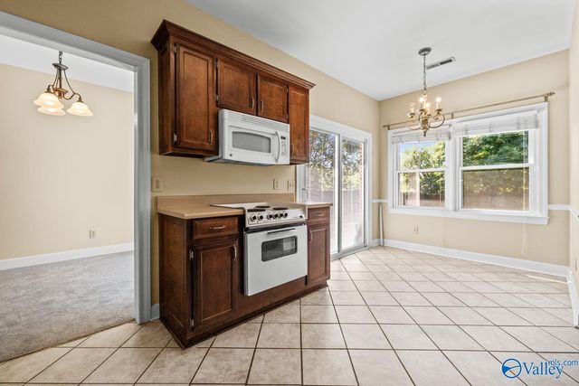 2502 Hamilton Drive SE, Huntsville, AL 35803