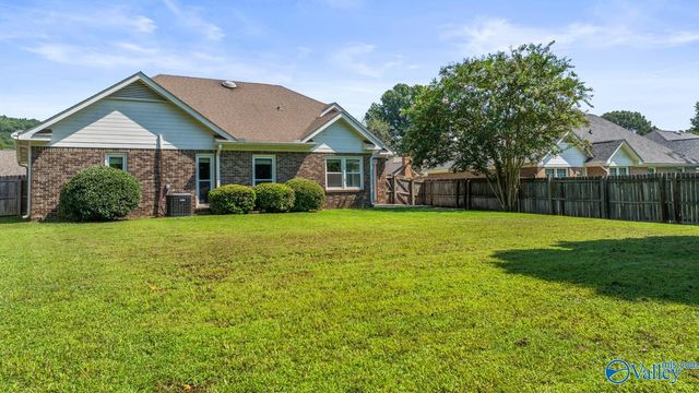 2502 Hamilton Drive SE, Huntsville, AL 35803