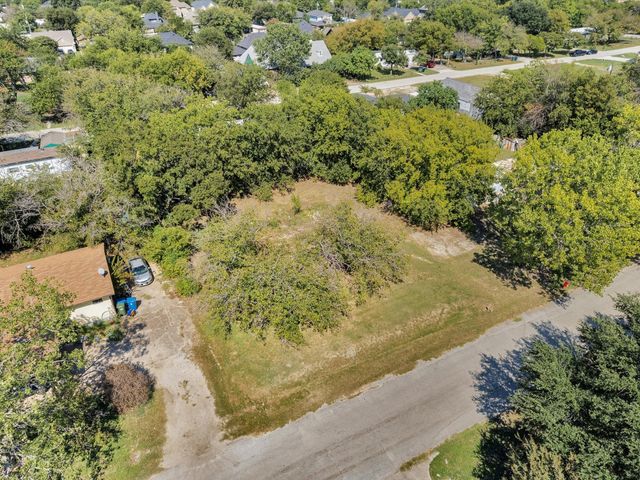 117 Sycamore Lane, Roanoke, TX 76262