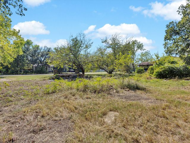 117 Sycamore Lane, Roanoke, TX 76262