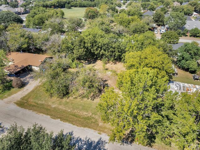 117 Sycamore Lane, Roanoke, TX 76262