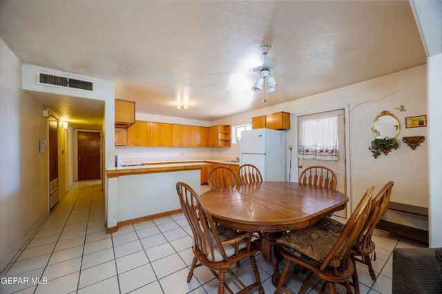 113 N Moon Road, Socorro, TX 79927