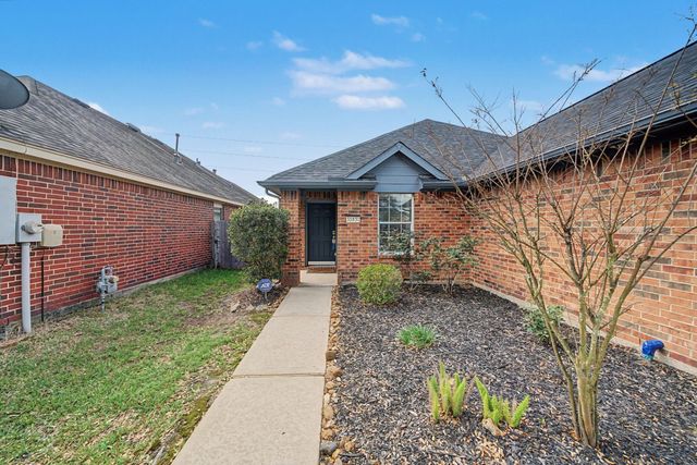 31831 Forest Park Trail, Conroe, TX 77385