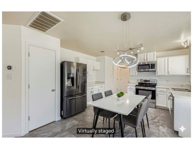 411 Meadow Park DR, Georgetown, TX 78626