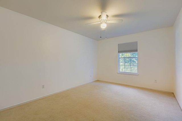 411 Meadow Park DR, Georgetown, TX 78626