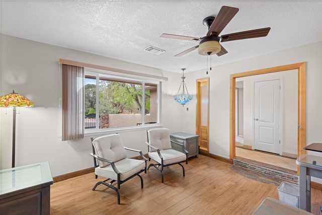 4705 Oahu Drive NE, Albuquerque, NM 87111