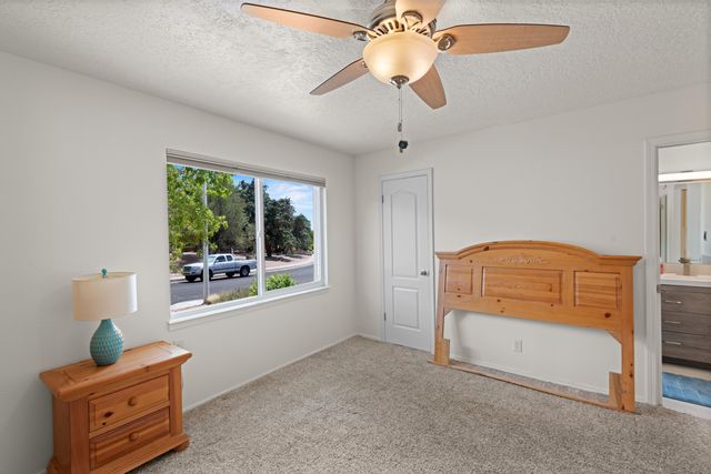 4705 Oahu Drive NE, Albuquerque, NM 87111