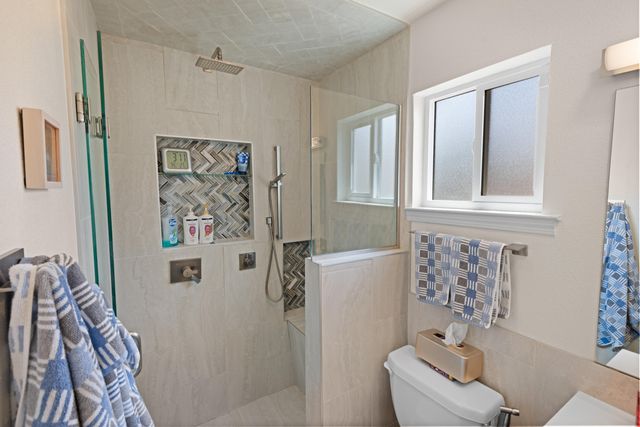 4705 Oahu Drive NE, Albuquerque, NM 87111