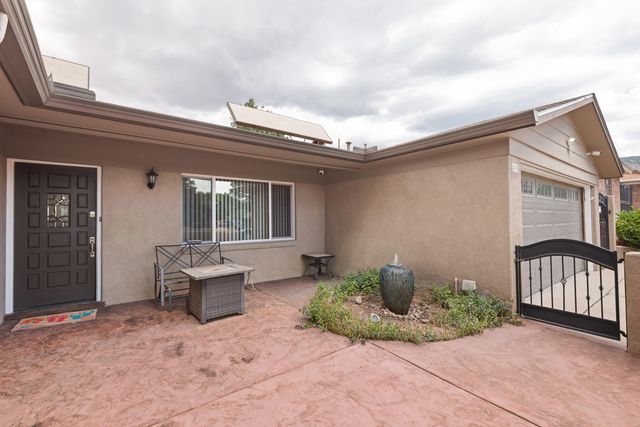 4705 Oahu Drive NE, Albuquerque, NM 87111