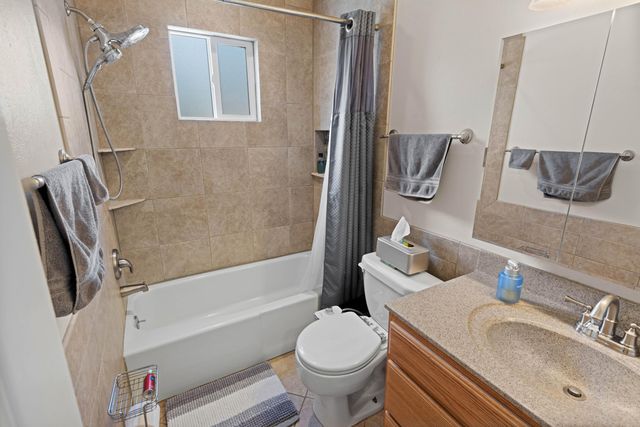 4705 Oahu Drive NE, Albuquerque, NM 87111