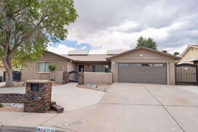 4705 Oahu Drive NE, Albuquerque, NM 87111