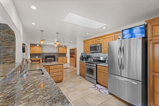 4705 Oahu Drive NE, Albuquerque, NM 87111
