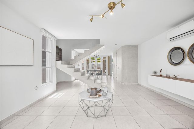 P-25 DELFIN STREET, Dorado, PR 00646