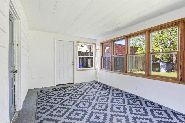 1831 S ONEIDA STREET, Appleton, WI 54915