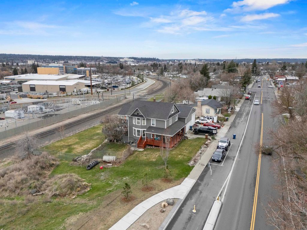 1540 E Illinois Ave, Spokane, WA 99207 photo 5