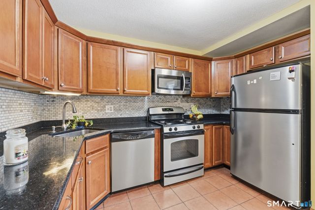 503 Mill Pond Drive 503, South Windsor, CT 06074