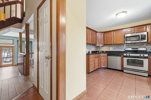 503 Mill Pond Drive 503, South Windsor, CT 06074