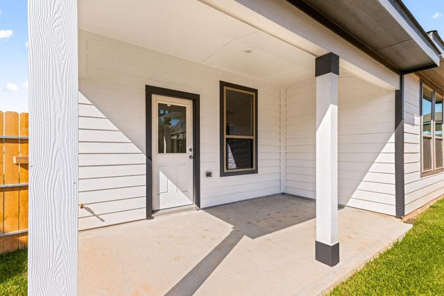 11749 Whirlaway Drive, Willis, TX 77318