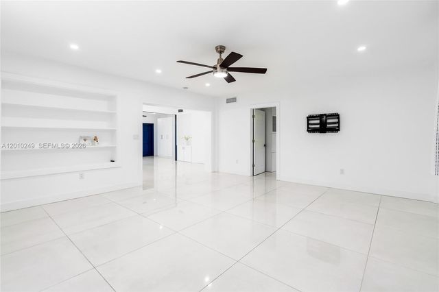 7800 SW 57th Court, South Miami, FL 33143