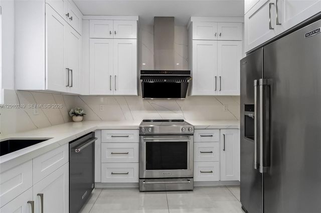 7800 SW 57th Court, South Miami, FL 33143