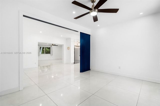 7800 SW 57th Court, South Miami, FL 33143