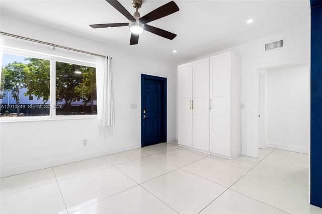 7800 SW 57th Court, South Miami, FL 33143