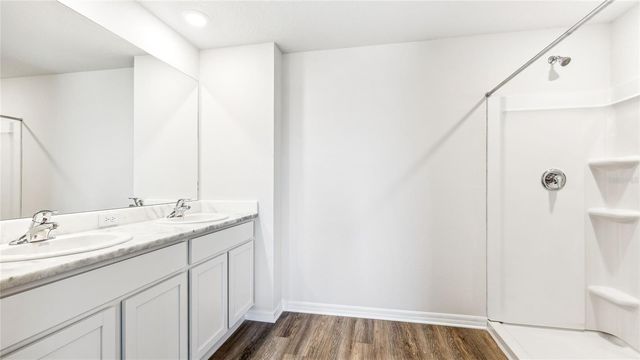 18137 GANDER TERRACE, Lakewood Ranch, FL 34211