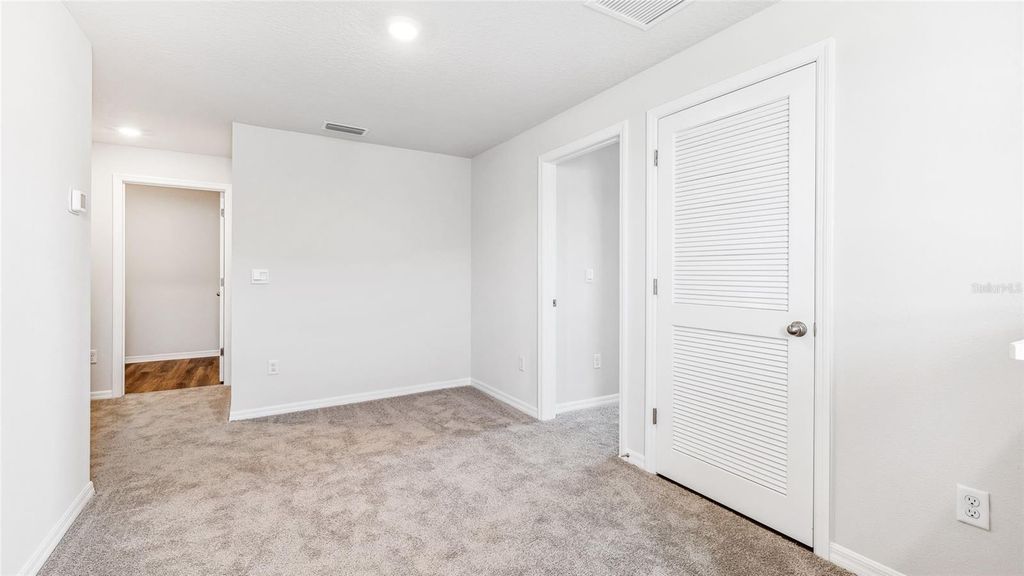 Image 11 of property listing at 18137 GANDER TERRACE, Lakewood Ranch, FL 34211