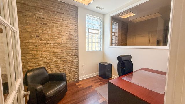 3801 W North Avenue, Chicago, IL 60647