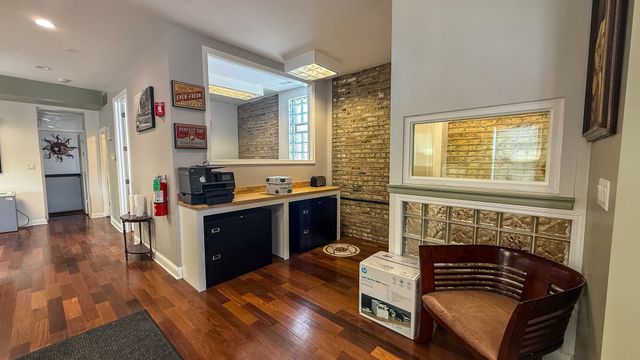 3801 W North Avenue, Chicago, IL 60647