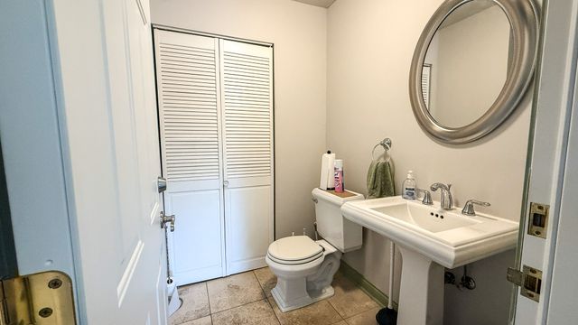 3801 W North Avenue, Chicago, IL 60647