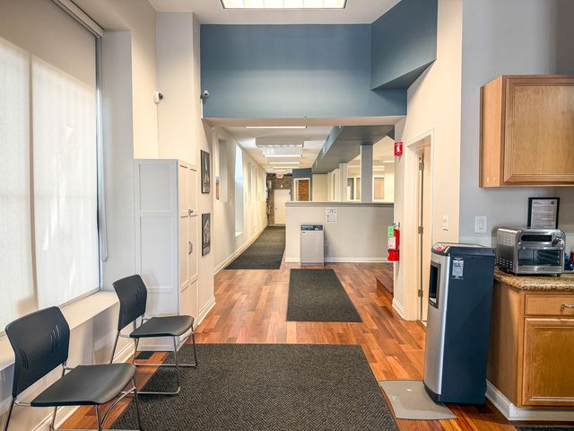 3801 W North Avenue, Chicago, IL 60647