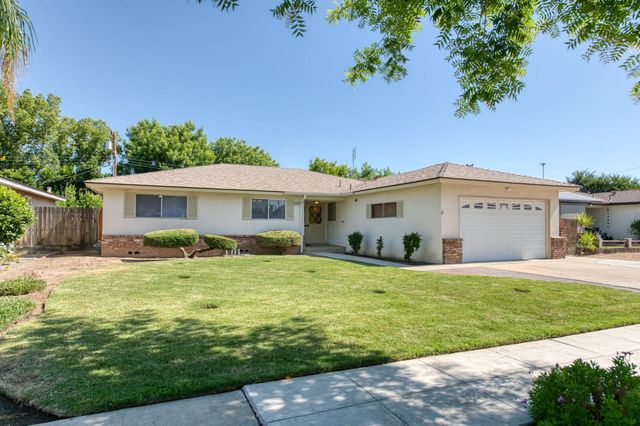 4839 E Santa Ana Avenue, Fresno, CA 93726