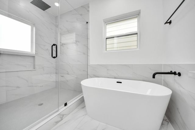 1216 English Street, Houston, TX 77009