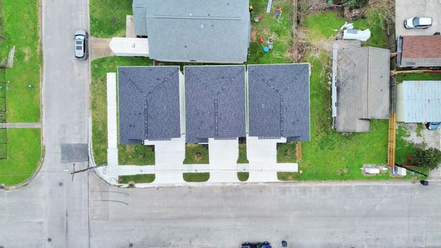 1216 English Street, Houston, TX 77009