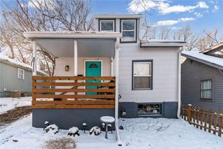 8711 E Smart Avenue, Independence, MO 64053