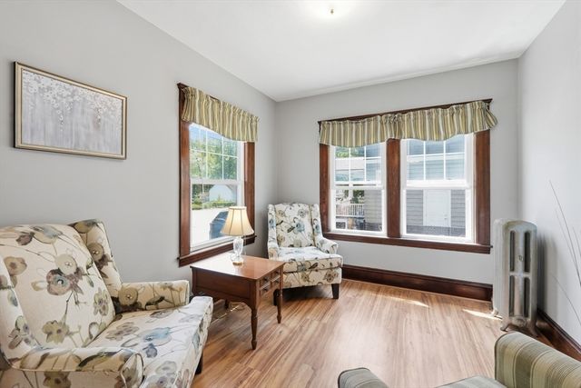 127 Glendale St, Worcester, MA 01602