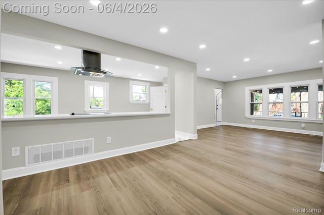 17201 Northlawn Street, Detroit, MI 48221