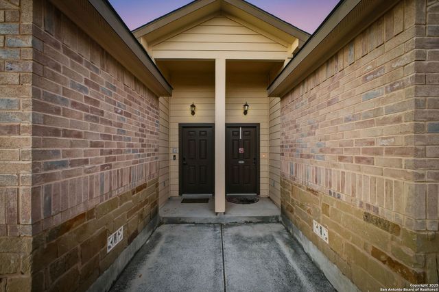 10115 Westover Bluff, San Antonio, TX 78251