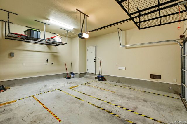 10115 Westover Bluff, San Antonio, TX 78251