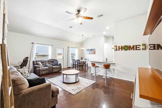 10115 Westover Bluff, San Antonio, TX 78251