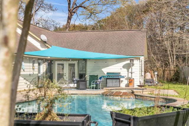 15930 Fm 1485 Road, Conroe, TX 77306