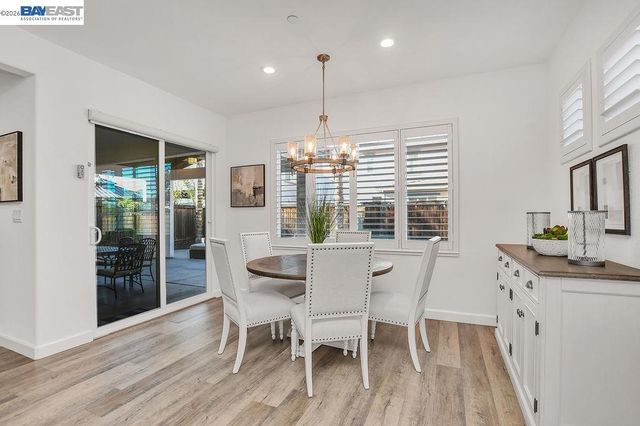 733 Jennifer St, Brentwood, CA 94513