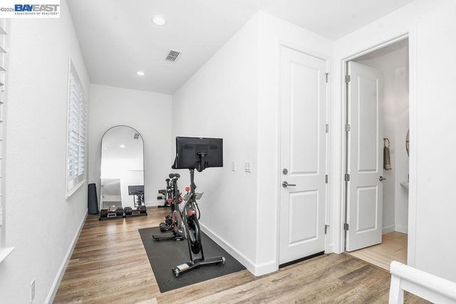 733 Jennifer St, Brentwood, CA 94513