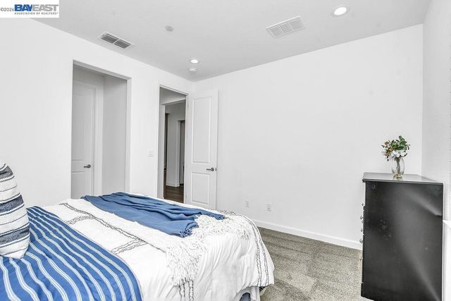 733 Jennifer St, Brentwood, CA 94513