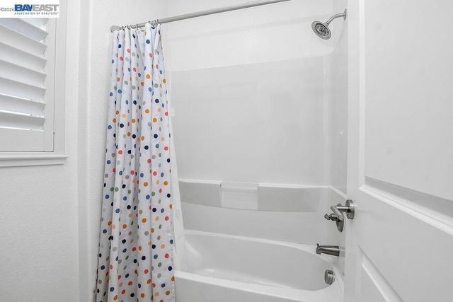 733 Jennifer St, Brentwood, CA 94513