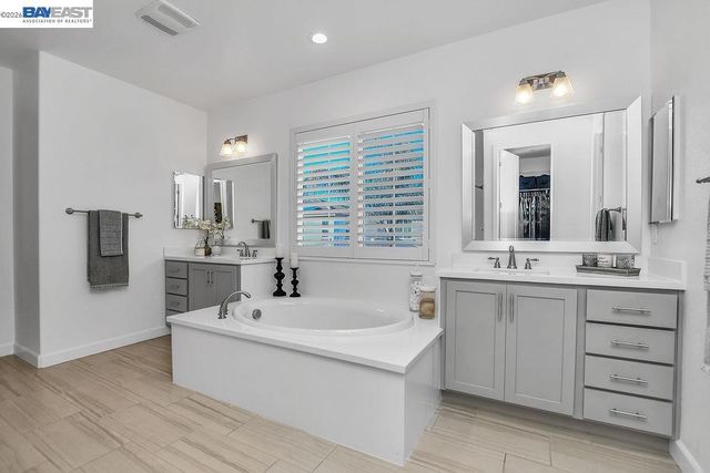 733 Jennifer St, Brentwood, CA 94513