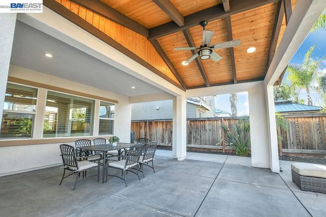 733 Jennifer St, Brentwood, CA 94513