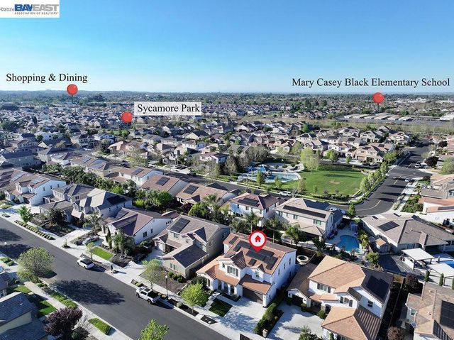 733 Jennifer St, Brentwood, CA 94513