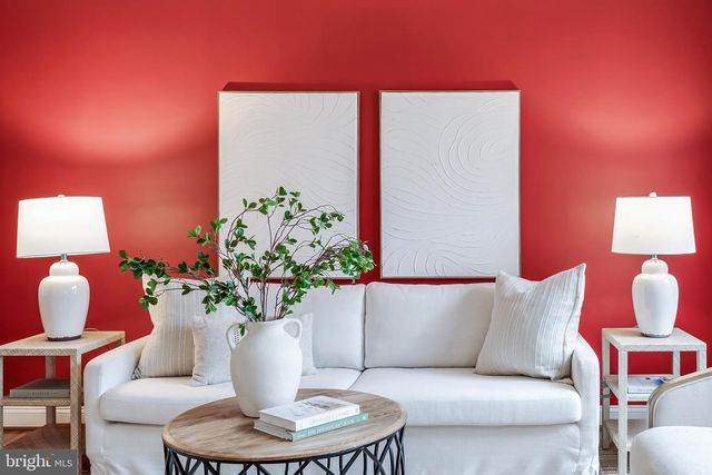 22876 ASHTON WOODS DR, Brambleton, VA 20148